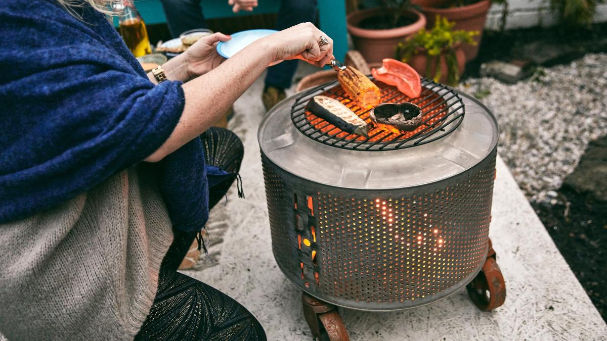 Build Your Own Garden Barbecue From An